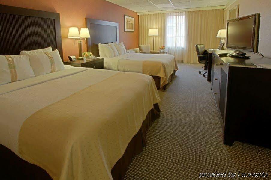 Holiday Inn Baltimore-Inner Harbor Exterior photo